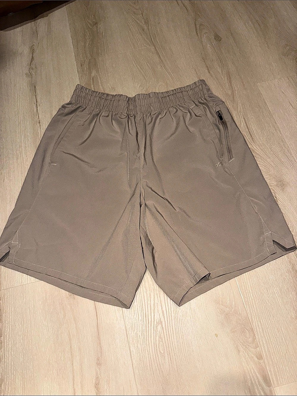 DSG Men's Shorts Medium
